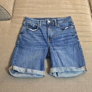 Old Navy OG Straight High Rise Casual Suki Denim Shorts Size 8